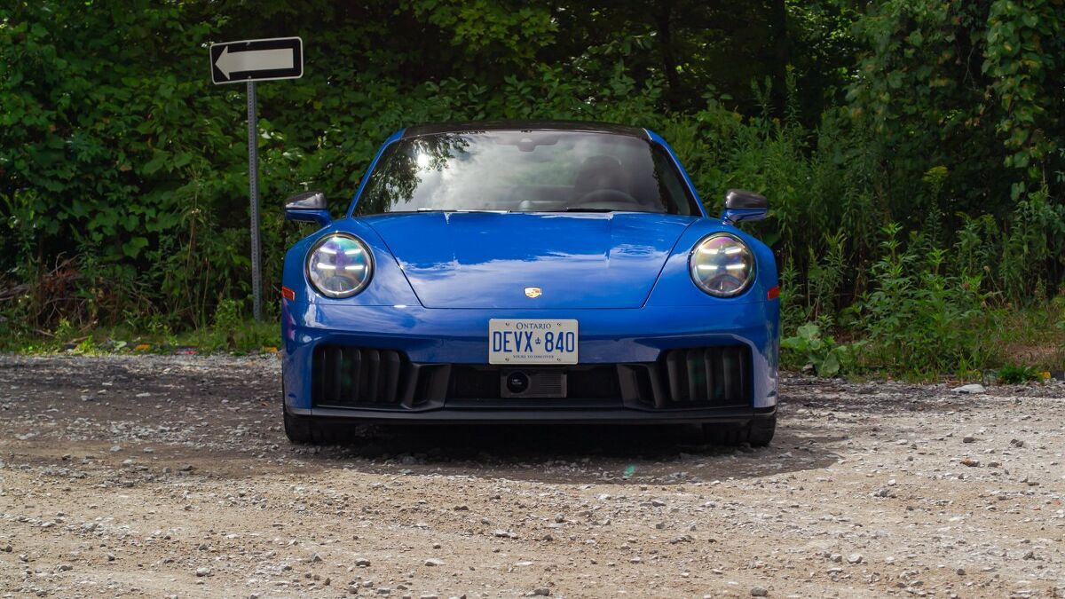 Chevrolet Corvette E-Ray vs Porsche 911 GTS: Hybrid Heroes