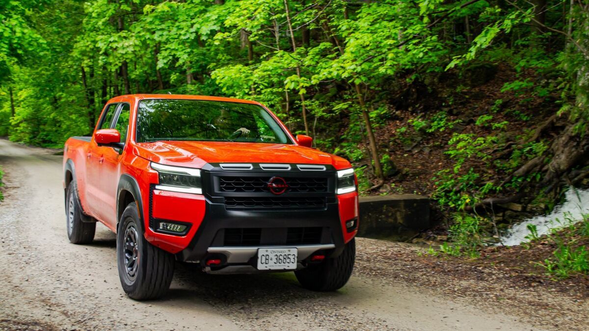Toyota Tacoma Trailhunter vs Nissan Frontier Pro-4X Comparison